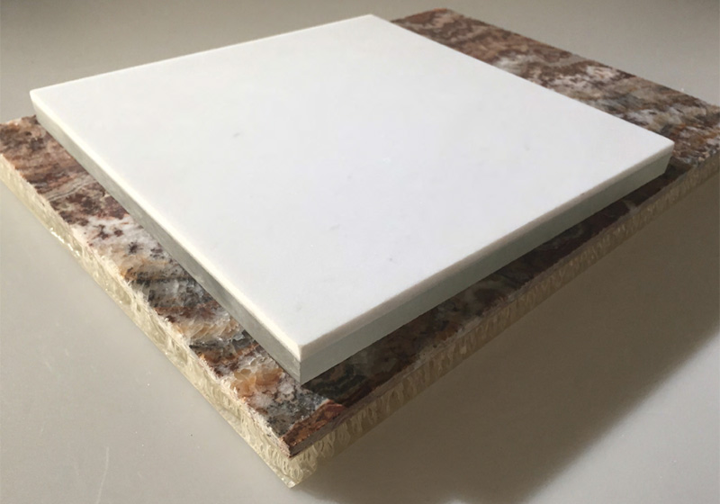 Painel de pedra translúcida, Painéis Honeycomb
